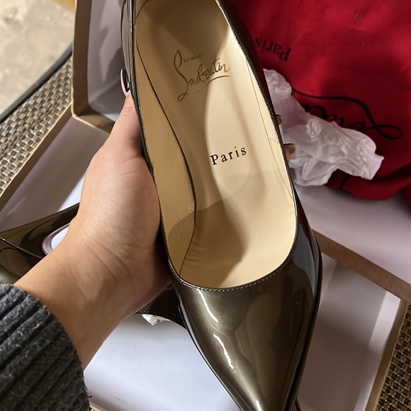 Christian Louboutin Pigalle 120 Plato Pewter/Patent SZ 38 - ONCE WORN (2 hours!) - Picture 11 of 17